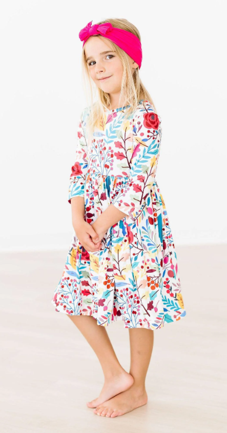 WINTER BERRIES 3/4 SLEEVE POCKET TWIRL DRESS