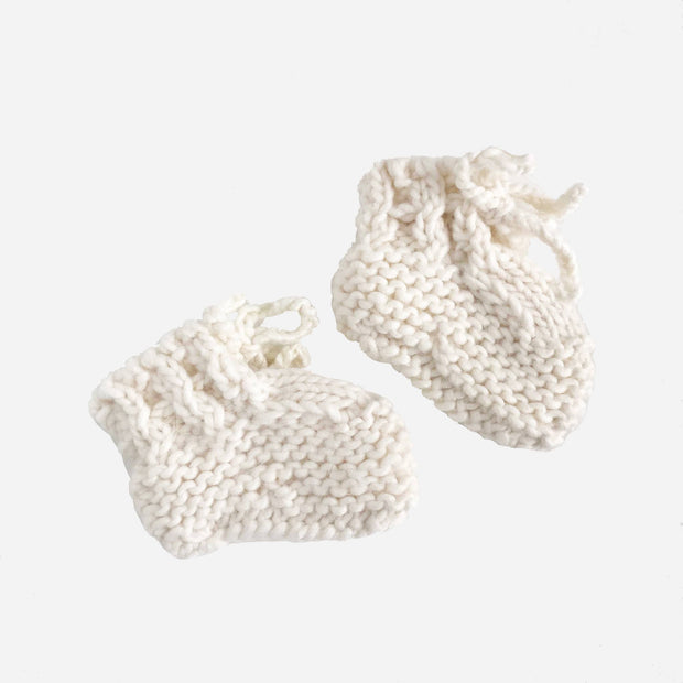 Classic Booties, Cream | Hand Knit Baby Shoes